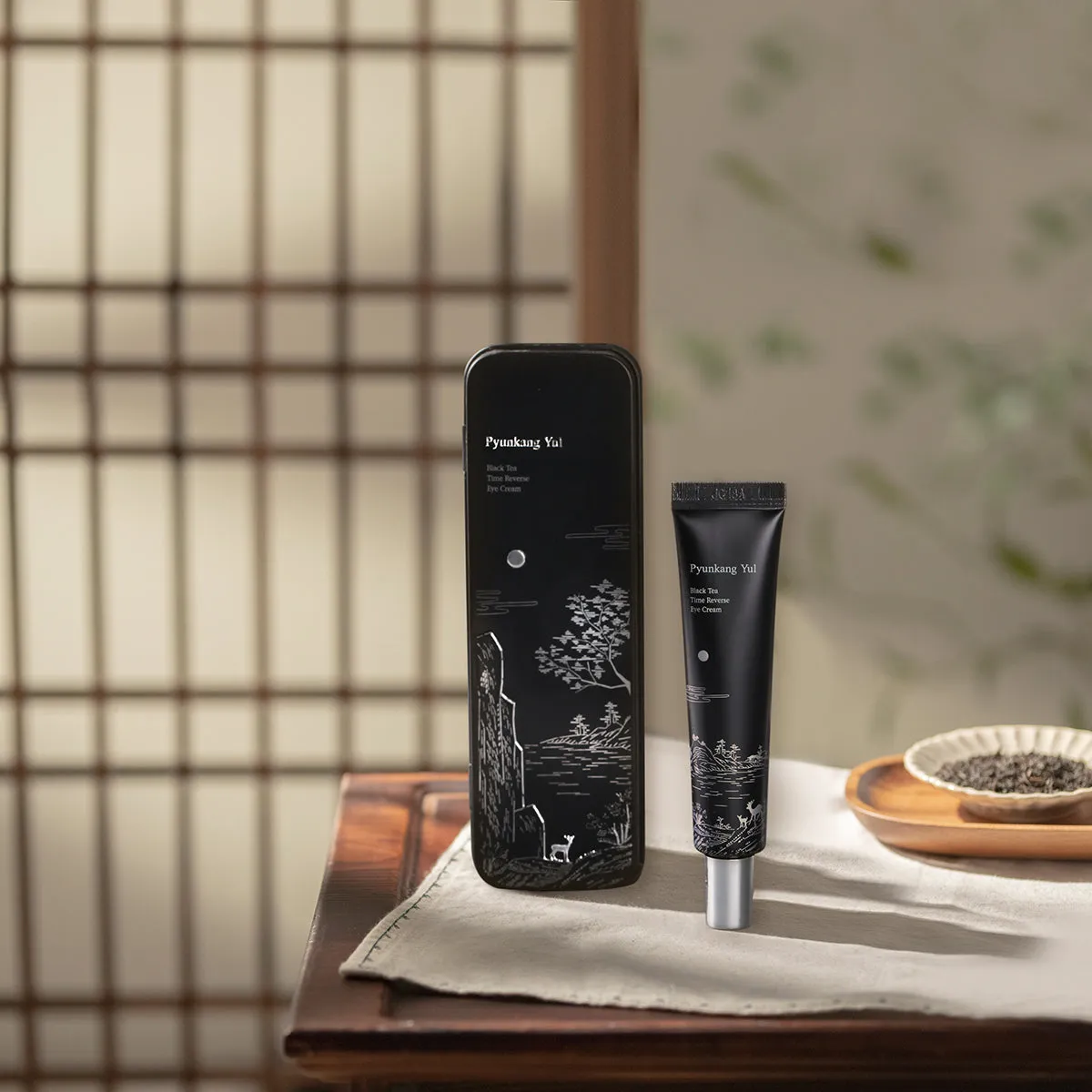 Black Tea Time Reverse Eye Cream