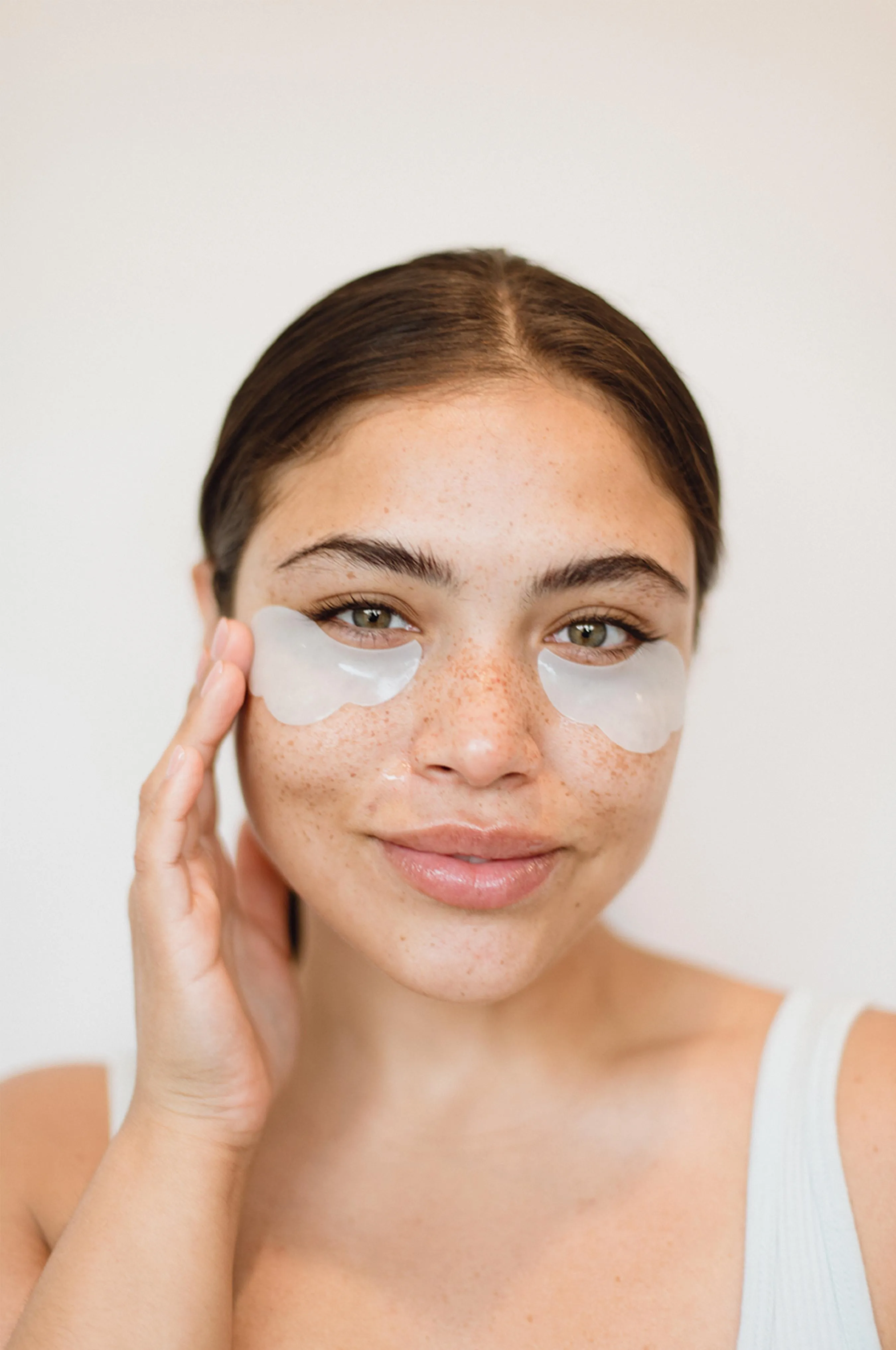 Floating Under the Eyes Depuffing Gel Pads