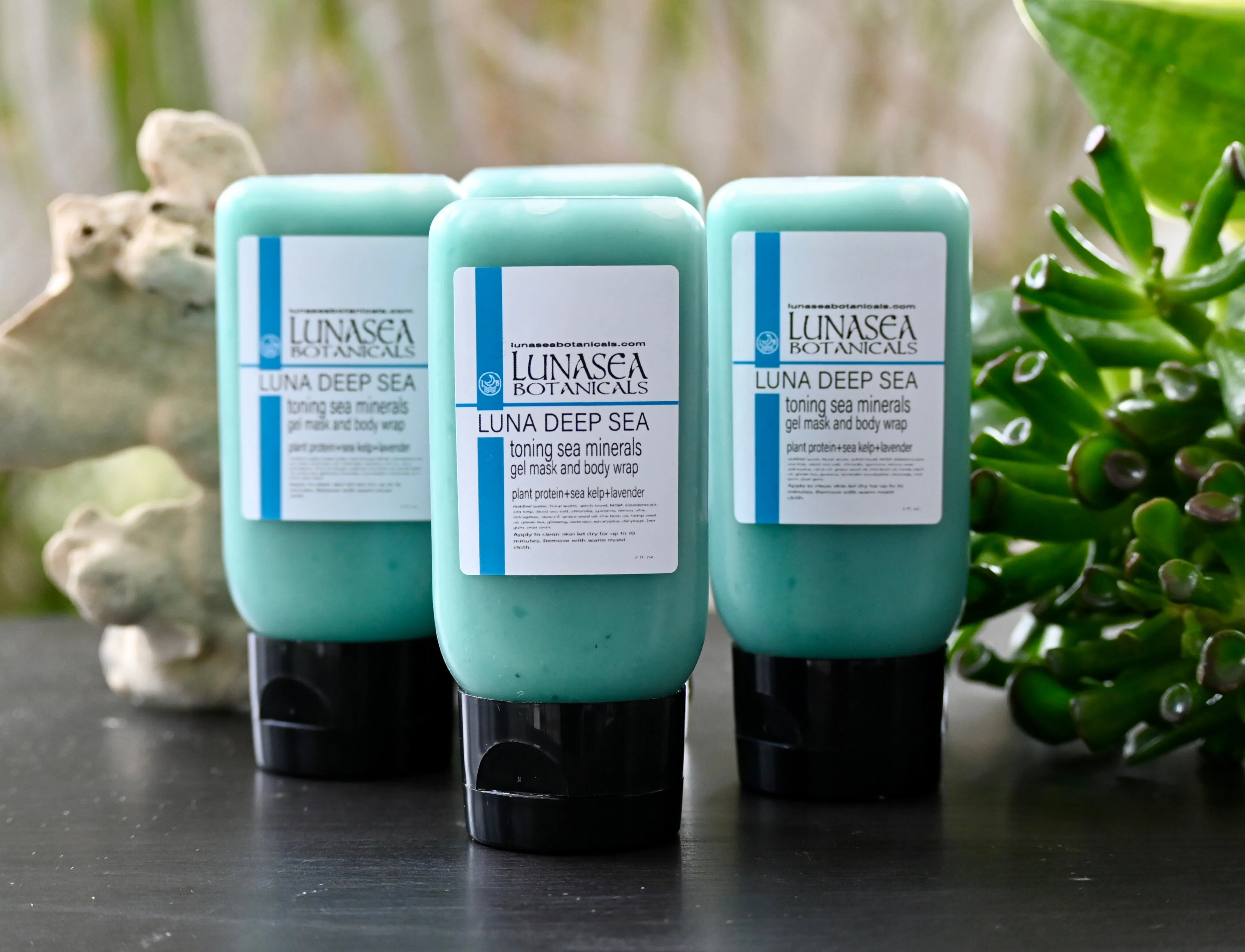 Luna Deep Sea  Refining Detox Gel Mask and Body Wrap With Hydrolyzed Wheat Protein