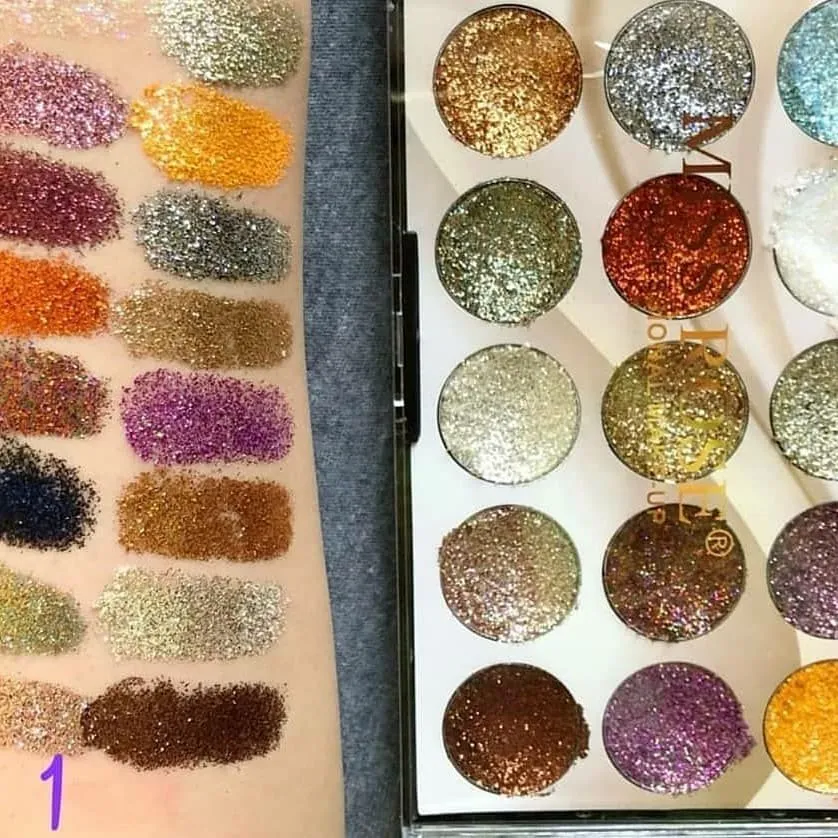 Miss Rose Eyeshadow Palette 18 Colors Glitter
